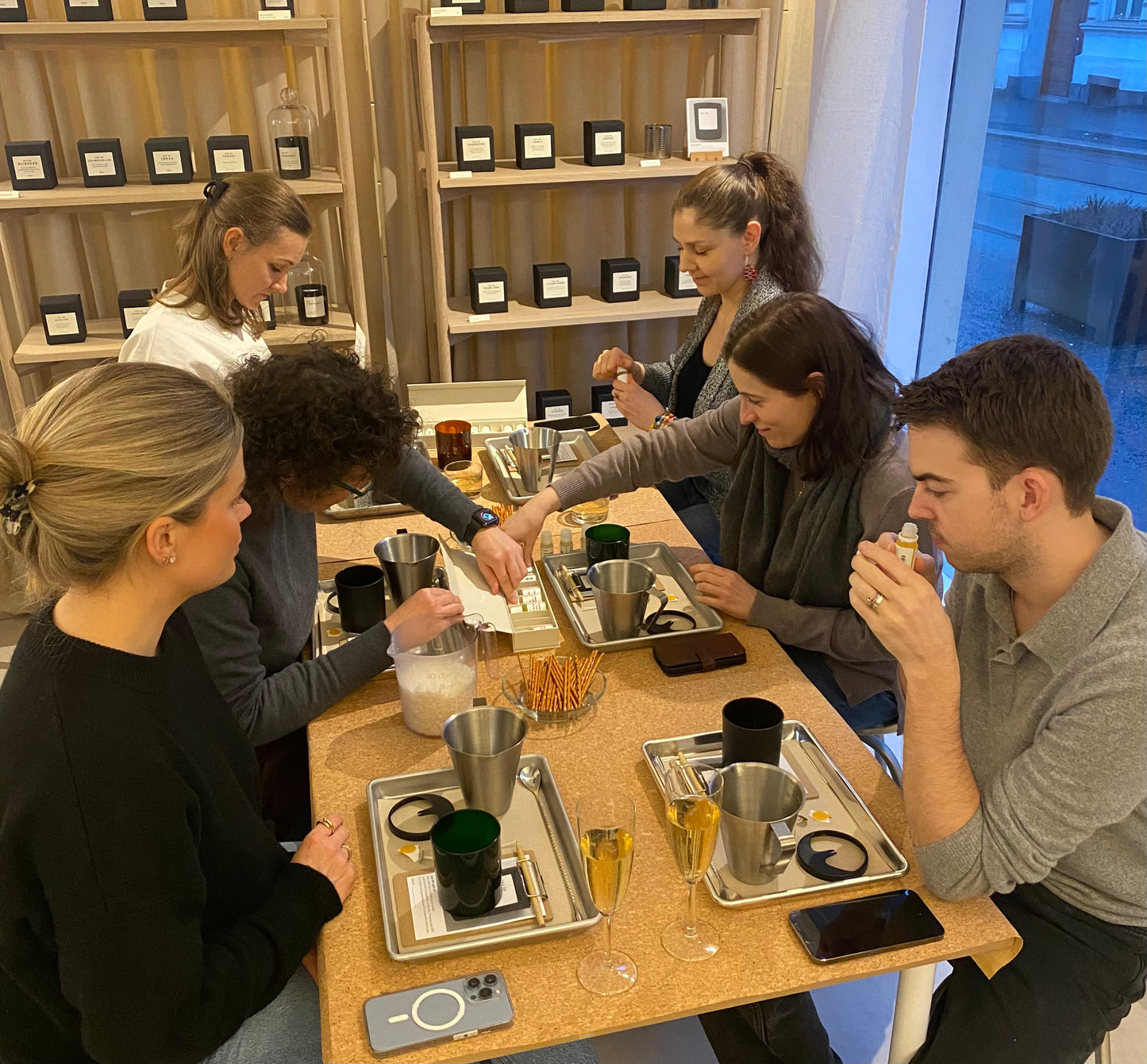 Utdrikningslag x Duftlys · 8 pers