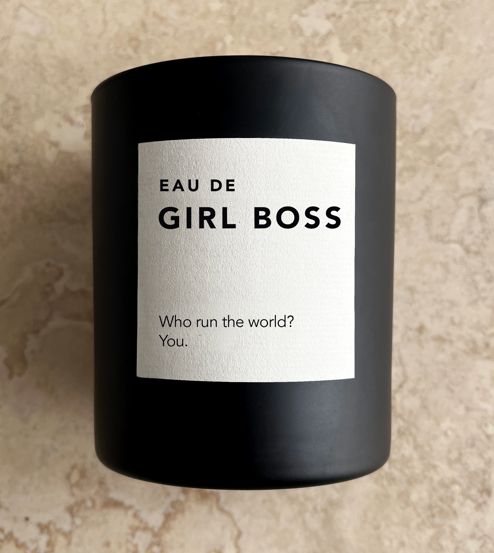 Girl Boss duftlys – gave til den sterke